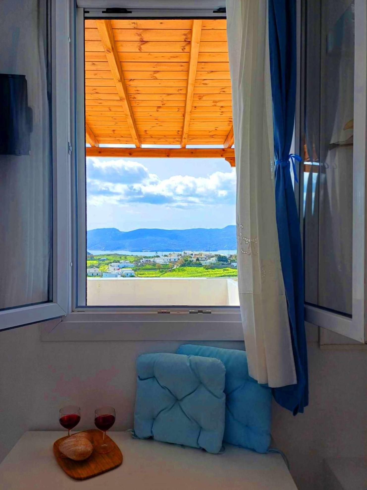 Georgia Rooms Milos Plaka  Zewnętrze zdjęcie