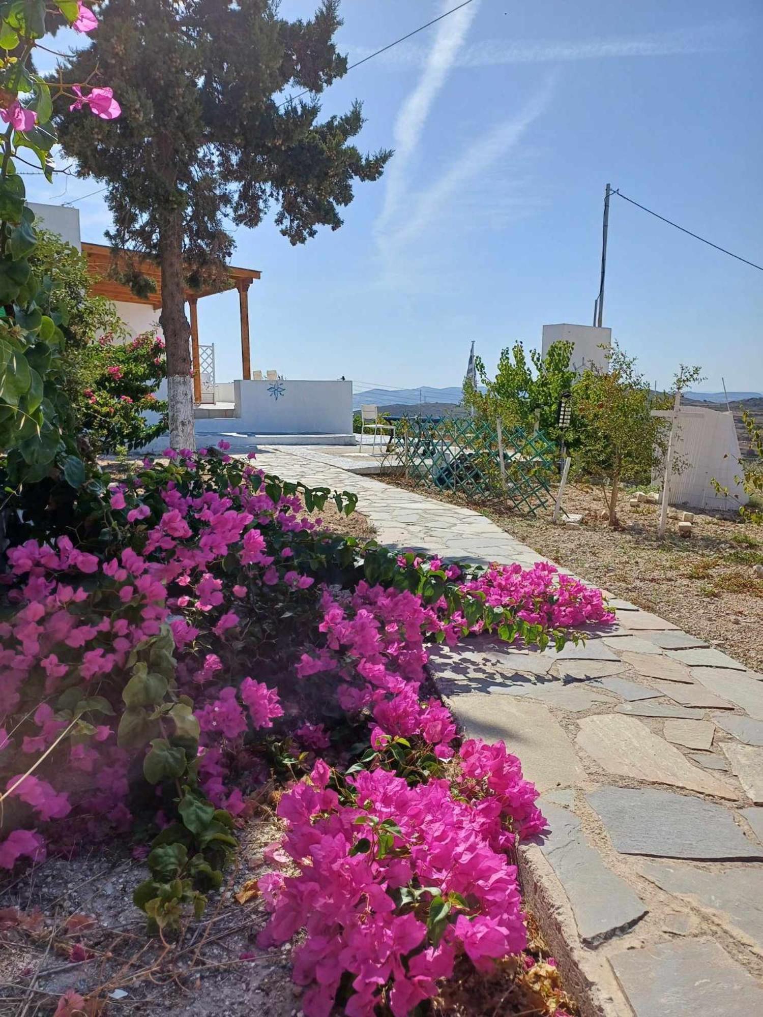 Georgia Rooms Milos Plaka  Zewnętrze zdjęcie