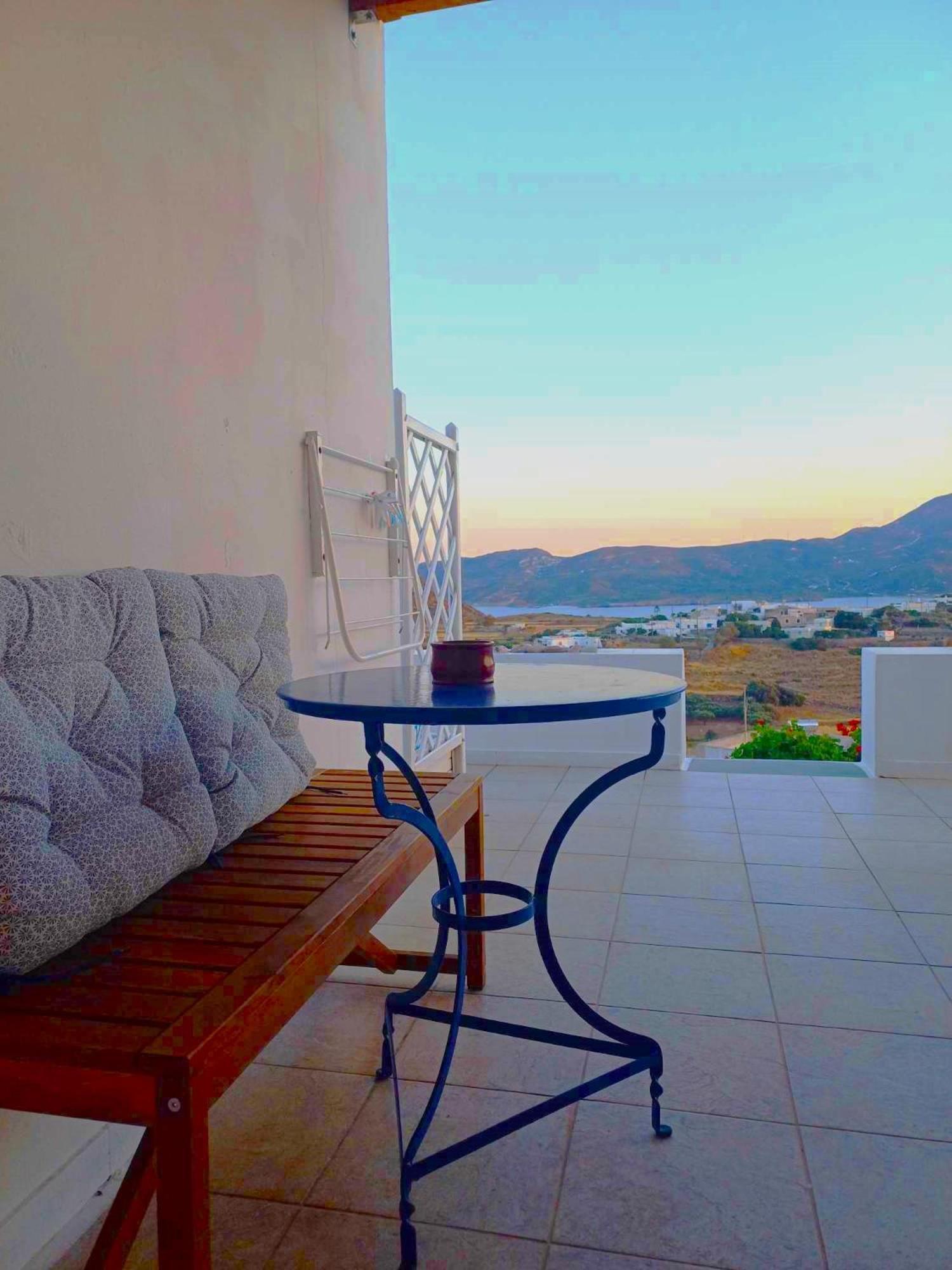 Georgia Rooms Milos Plaka  Zewnętrze zdjęcie