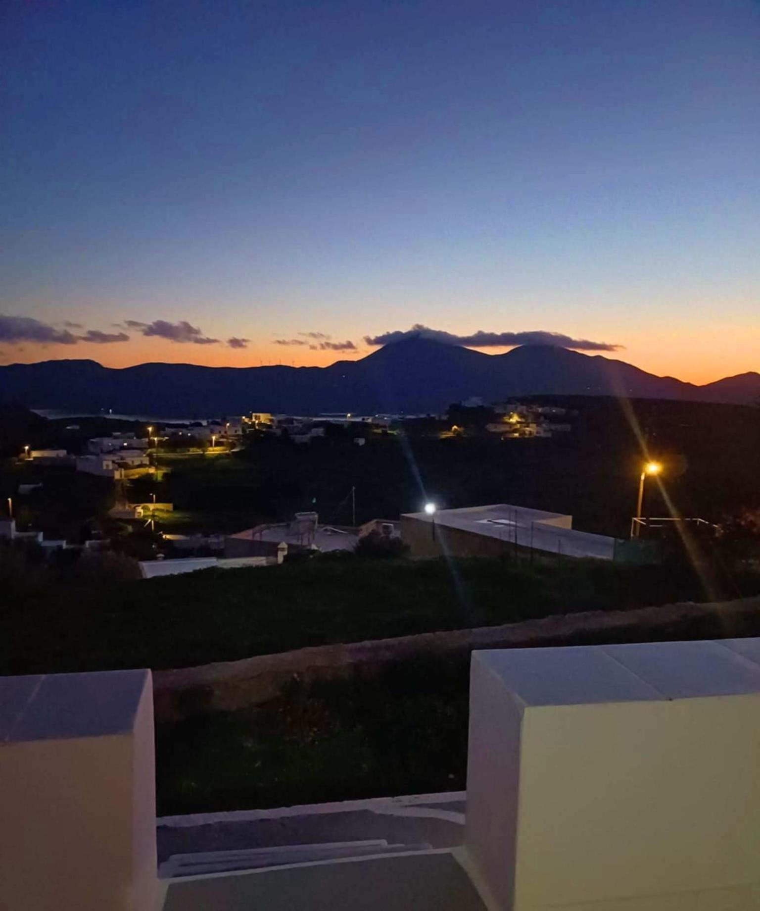 Georgia Rooms Milos Plaka  Zewnętrze zdjęcie